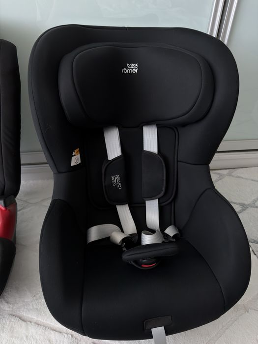 Дитяче автокрісло britax romer