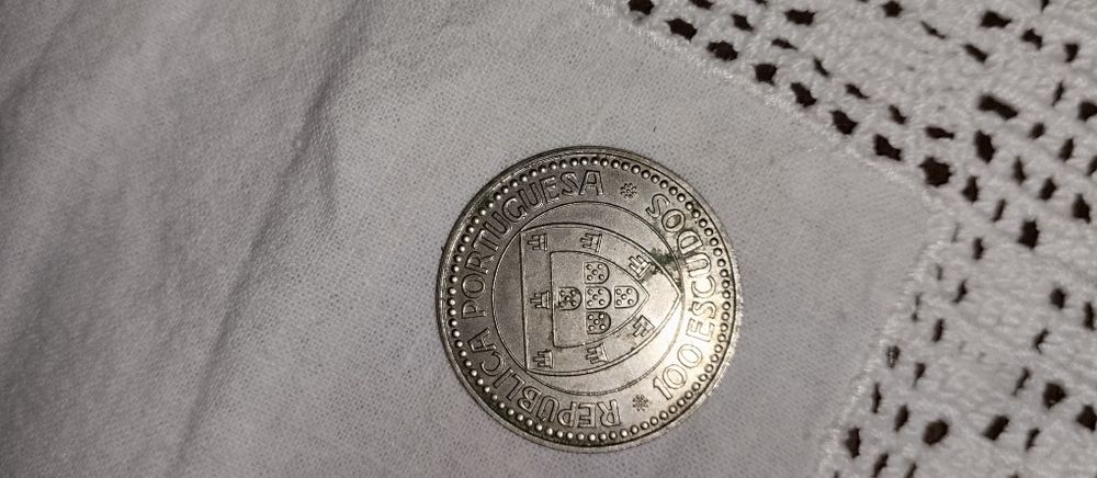 Várias moedas antigas