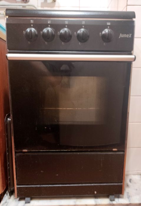 Fogão Junex Gás Butano/Propano com forno