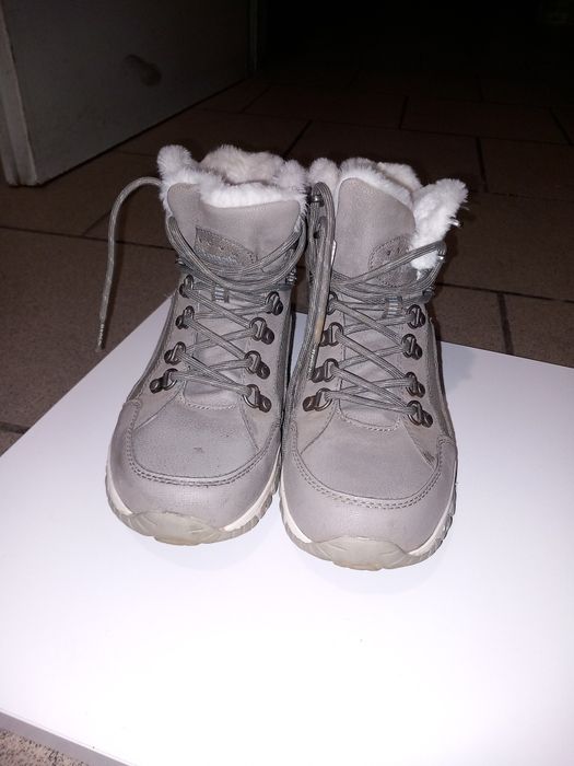 Buty zimowe ocieplane