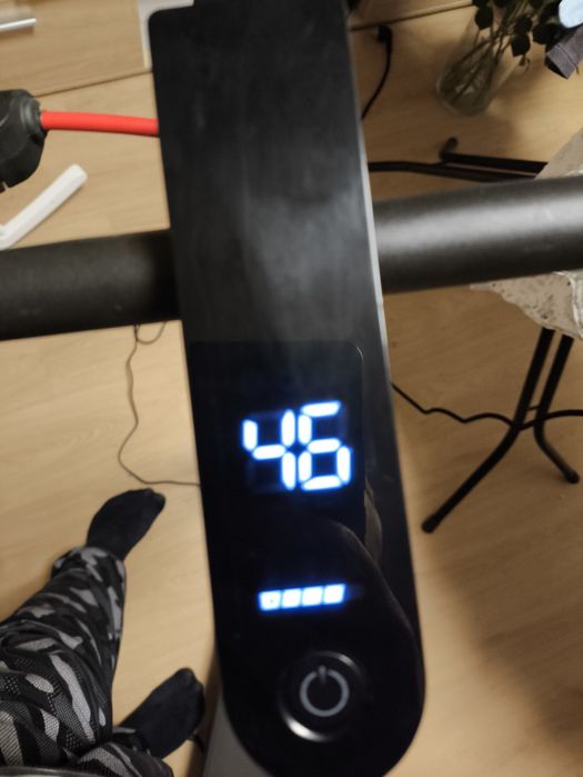 zmienie xiaomi 4 PRO (Mi electric scooter 4 pro)