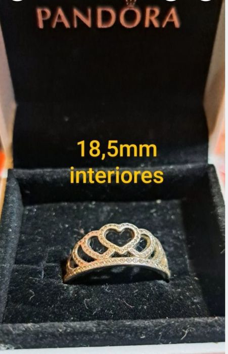 Anéis  em prata Pandora.