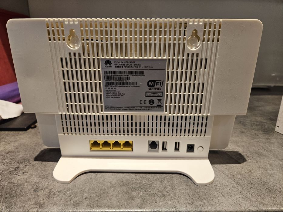 Router Huawei pod światłowód HG8245Q2