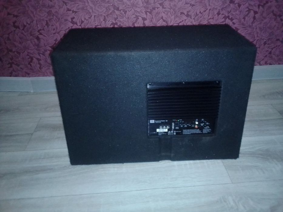 Самбуфер JBL BassPro 12