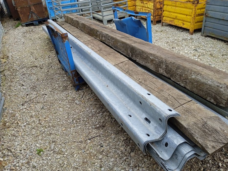 Vende-se raides  de ferro