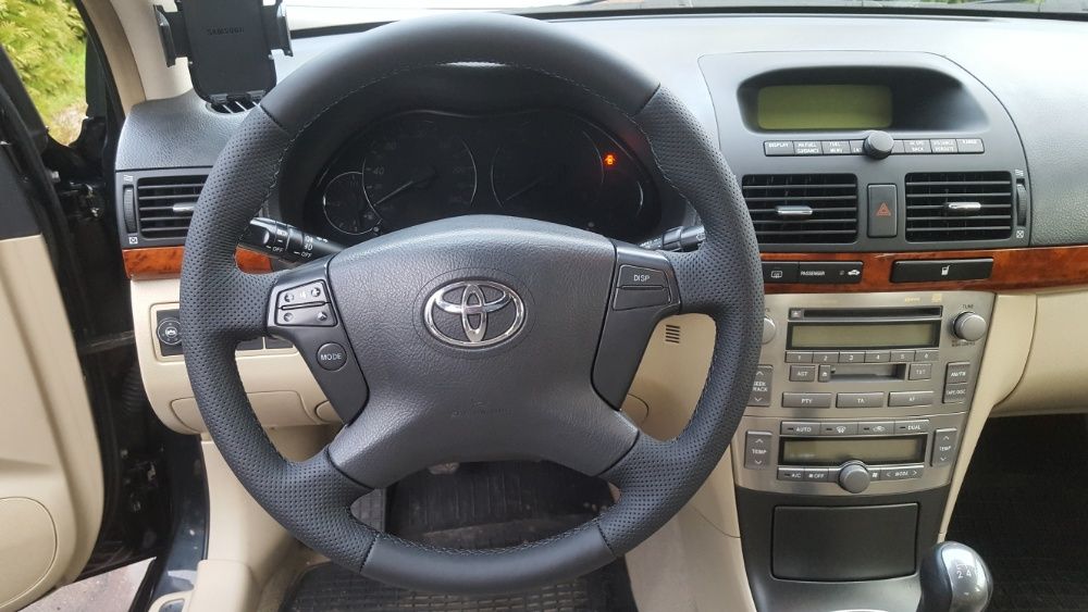 Kierownica Toyota Avensis T25 nowa skóra Radom • OLX.pl