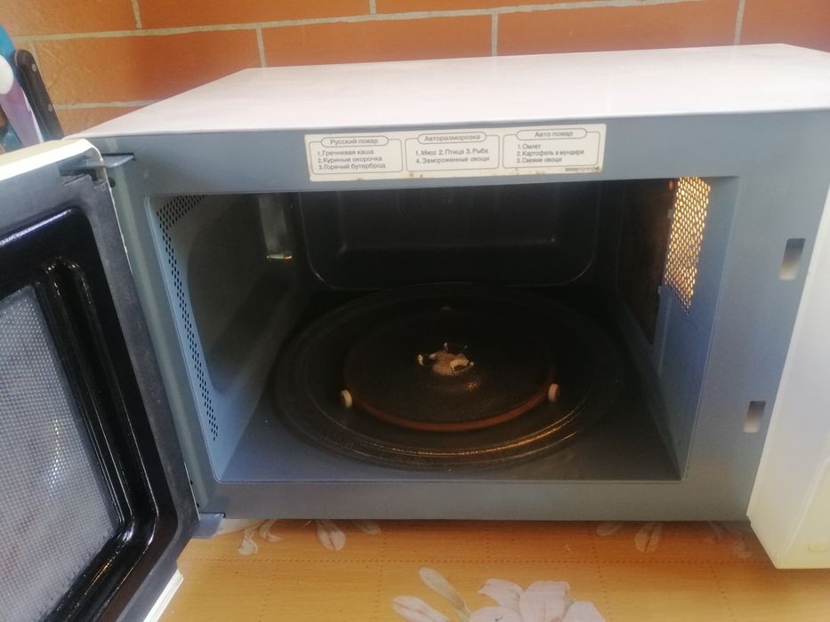Продам микроволновку