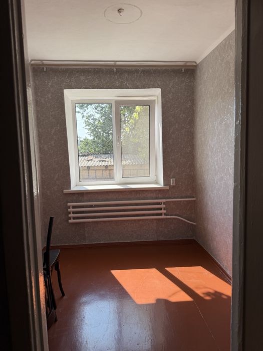 Продається квартира в центрі Лисянки!