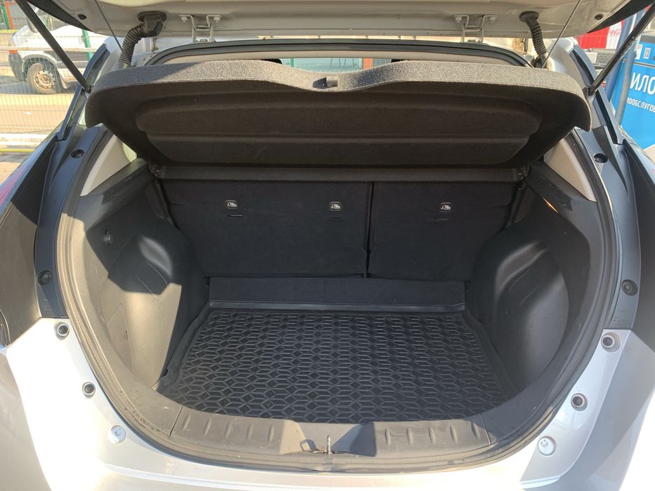 nissan leaf 2021 64kwh