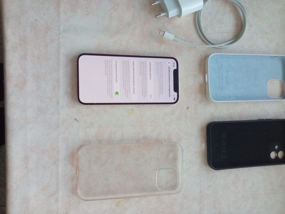 Iphone 12 Novo.