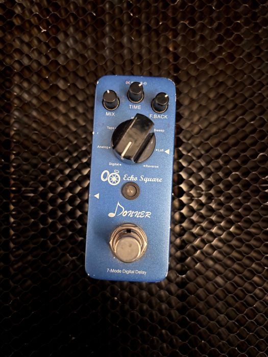 Vendo vários Pedais de Guitarra