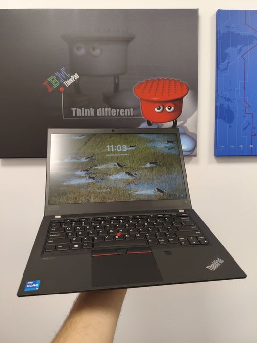 #7024 Lenovo ThinkPad T14 G2 i7-1185g7 16GB 256SSD W11P FV23 GW12 US