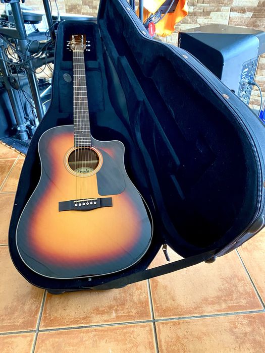 Guitarra Fender  Model: CD-60CE SB-DS- V2