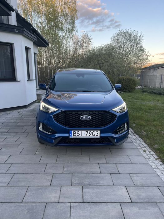 Samochod Ford Edge