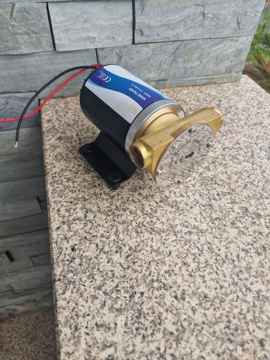 bomba de palhetas autoescorvante (Vane Pump) modelo FIP-3200-12,