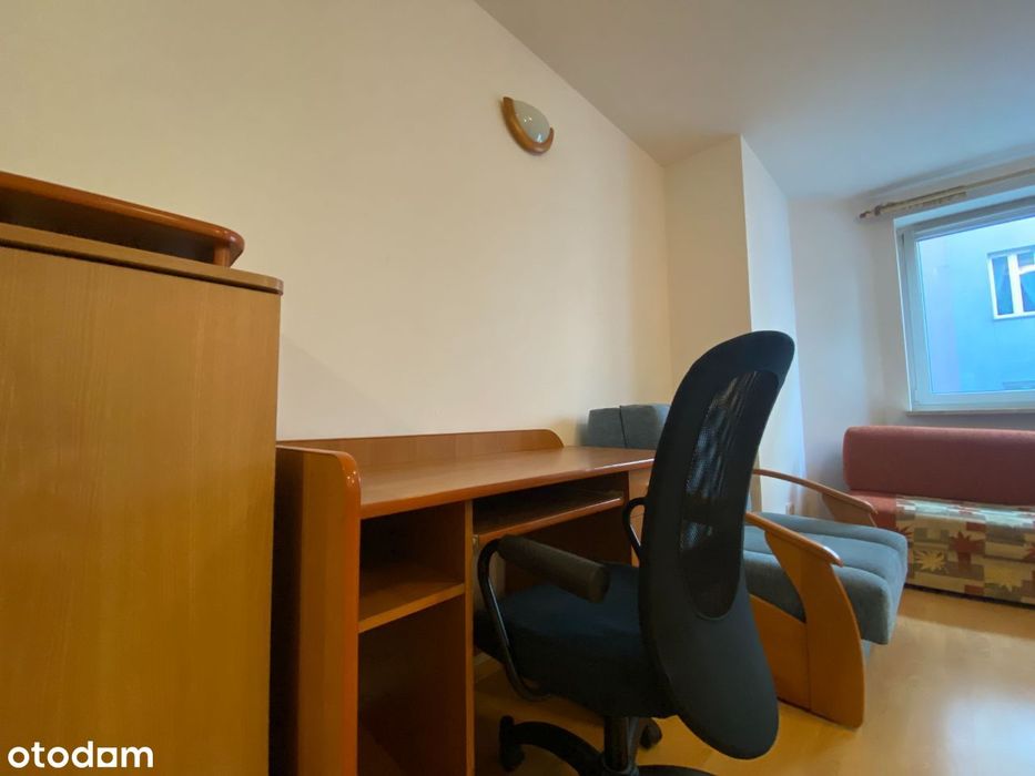 Zamoyskiego - Klimatyczne umeblowane studio na Starym Podgórzu