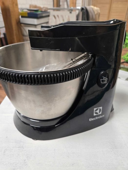 Mixer Elektrolux Esm 3310