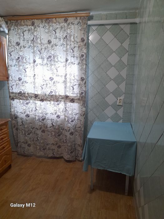 Сдам 2 комнатная квартира