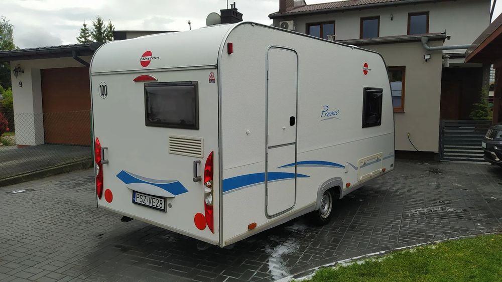 Burstner 4004  1000dmc solar aku przedsionek tv prysznic zarejestrowana