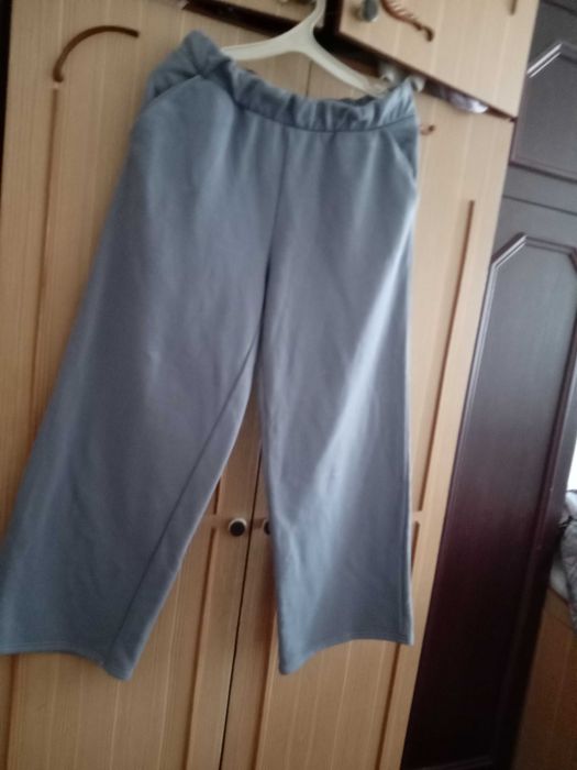 Продам трикотажні флісові штани 48 -50 р