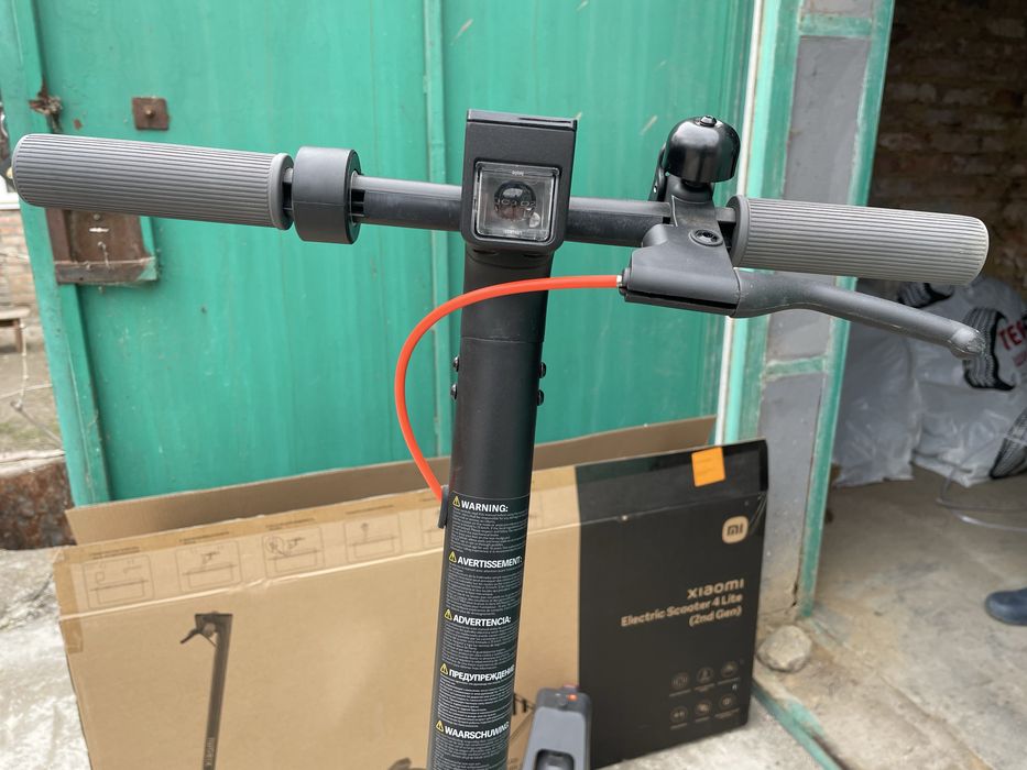 Електросамокат xiaomi