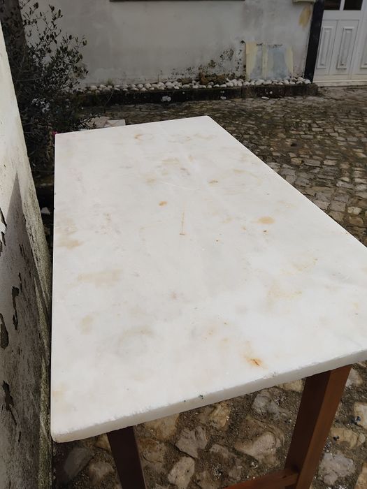 Bancada/mesa de apoio