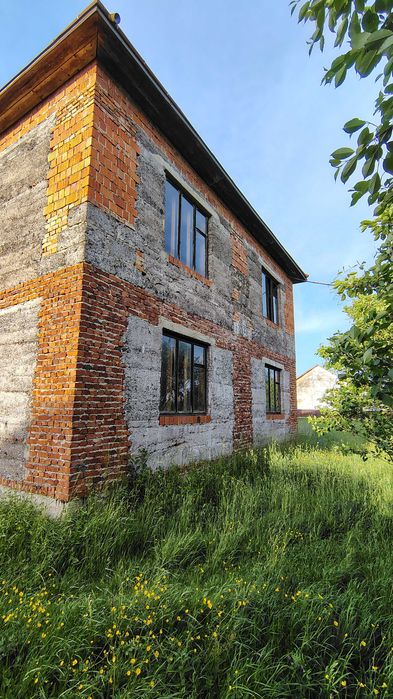 Будинок і ділянка,