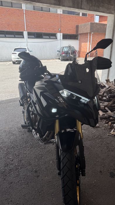 Voge 625 DSX  - 1300km - 2026