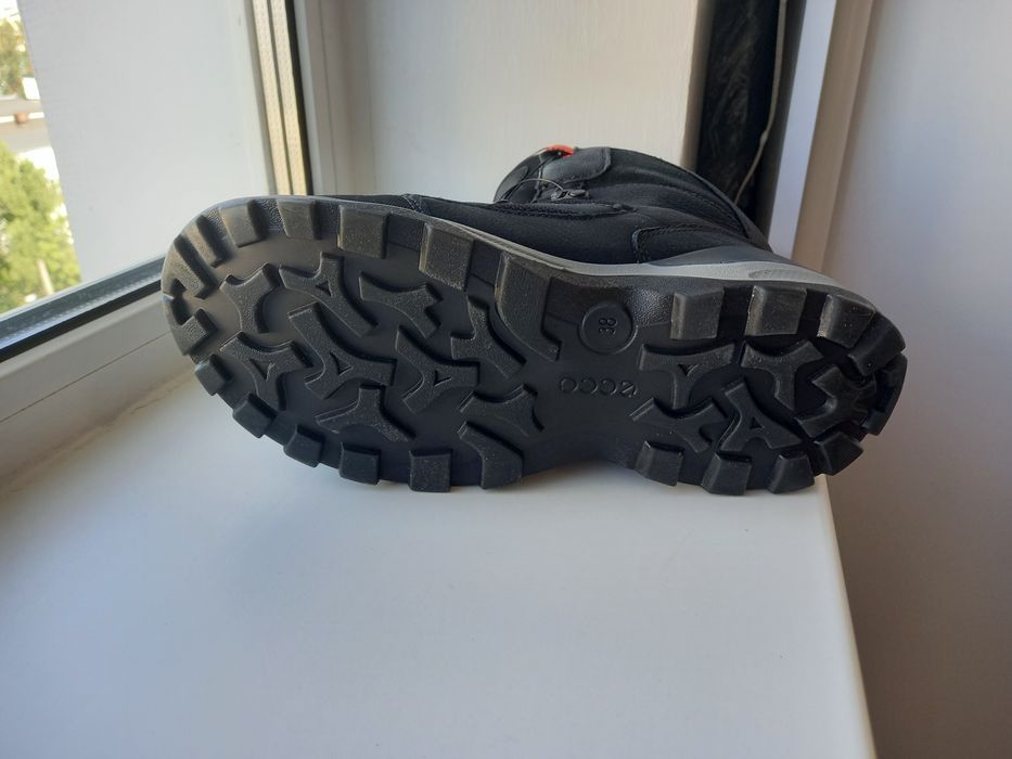 Зимові черевики Ecco Snow Mountain 38 розмір