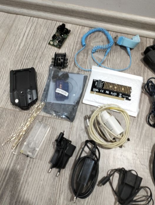 Mix Elektroniki Telefonów Akcesoria Komputerowe Ładowarki