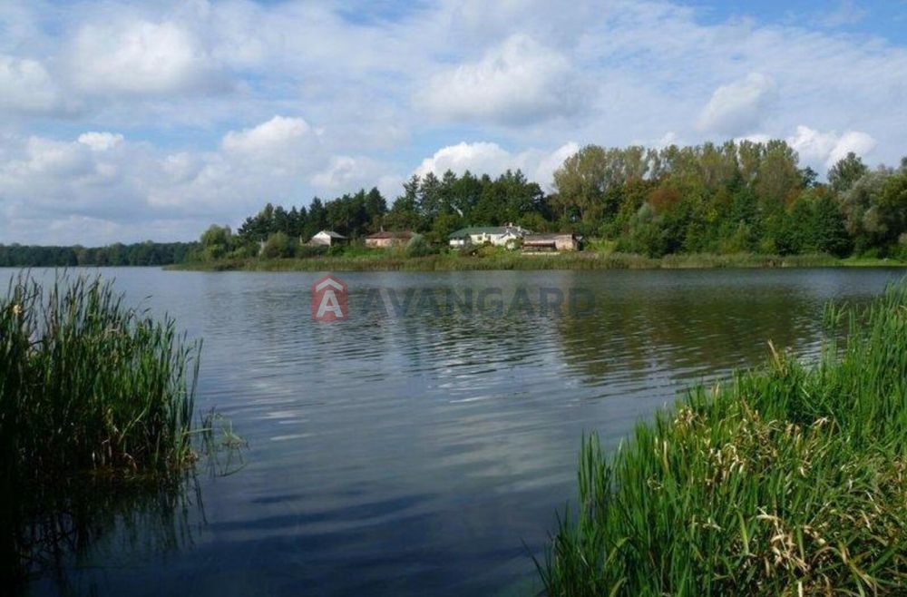 Продається ділянка в смт.Наврія,