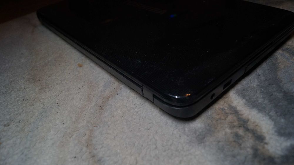 Laptop Toshiba Satellite C855-1W8 i5