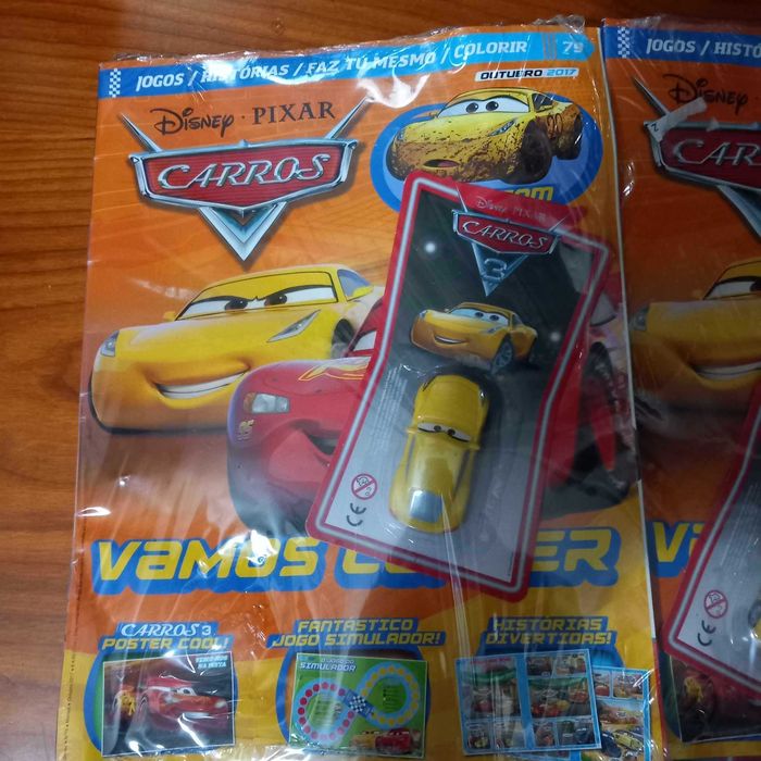 Carros Disney Pixar Revista com oferta carro NOVO