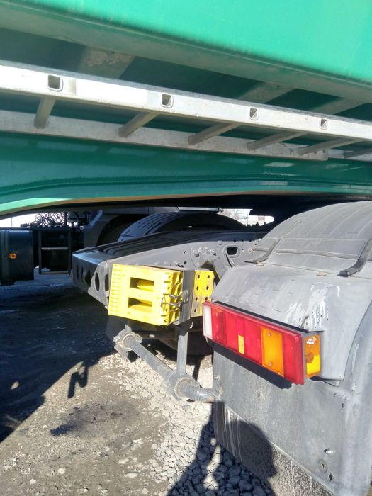 Напівпричип-зерновоз MOL, 6200 тара. Продаж з ПДВ