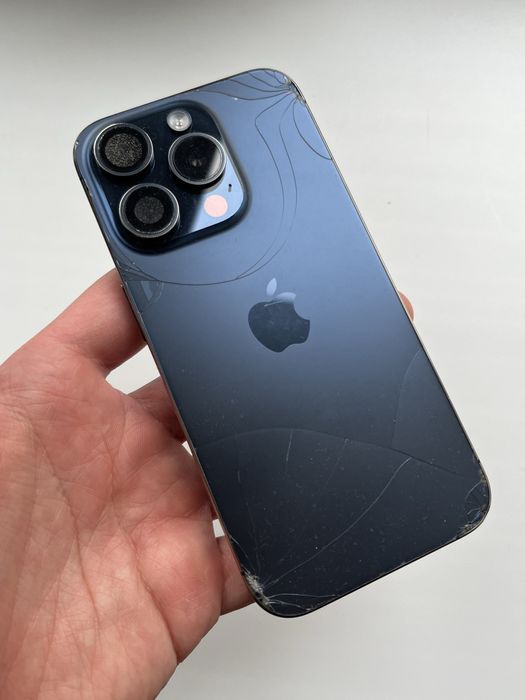 Iphone 15 pro 128 gb•Айфон 15 про 128 гб.