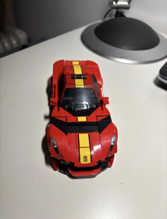 Ferrari da Lego 9+