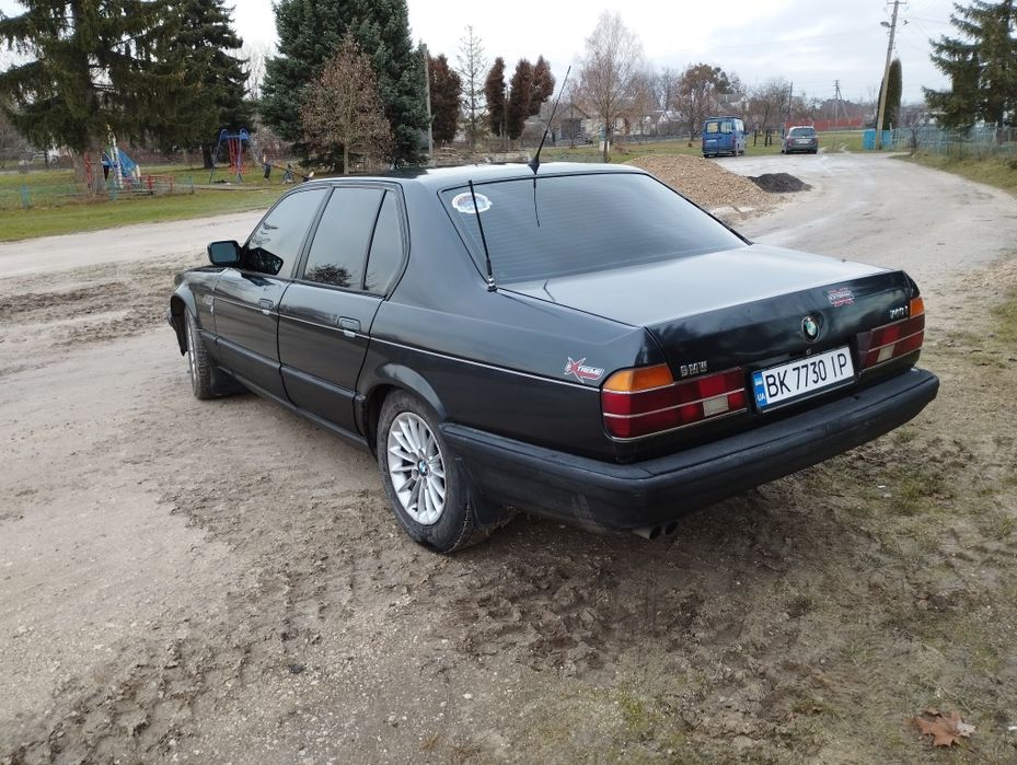 Продам БМВ 730 газ бензин