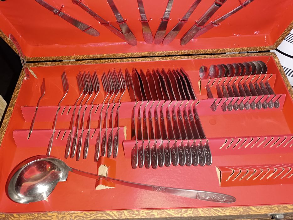 Faqueiro inox prateado