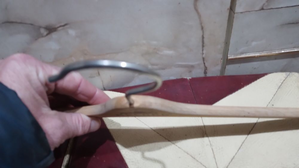 Детская старая деревяная вешалка