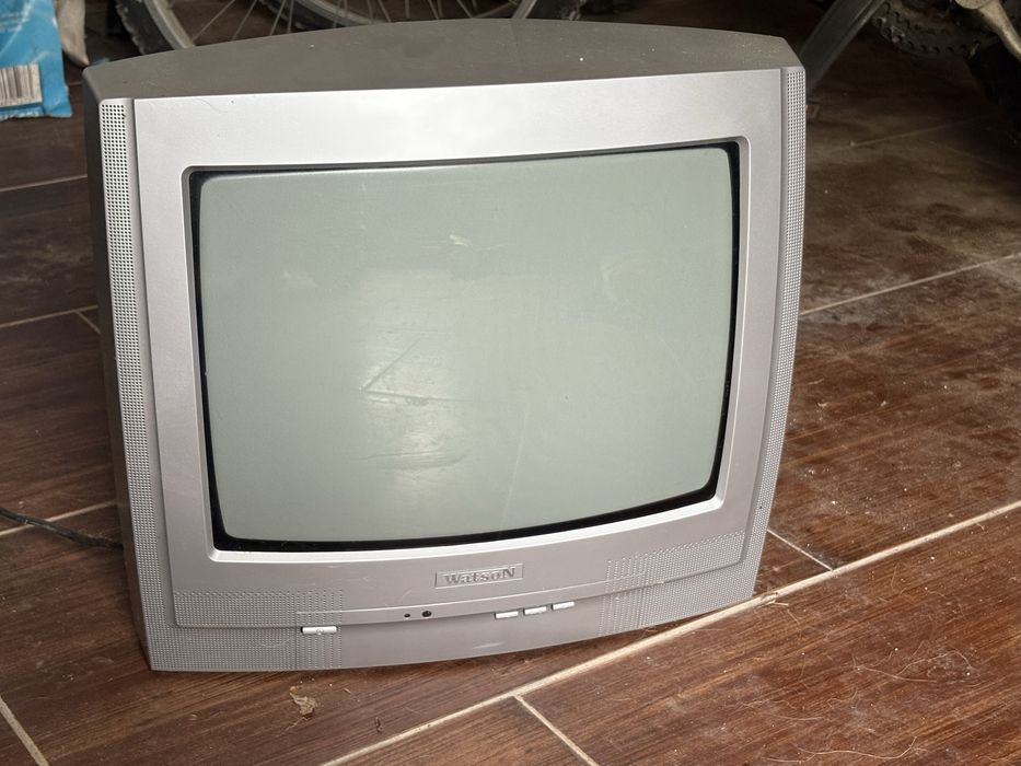 Televisao LG antiga + 1