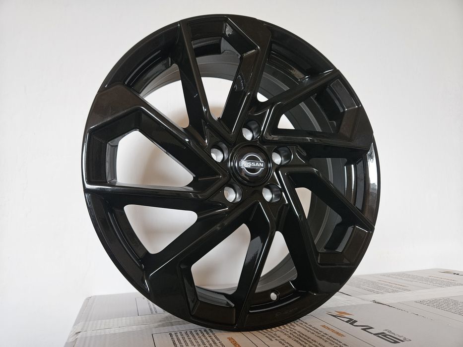 Nissan Micra 18 " Nowe 5x114,3 Micra EV K15 2026 Felgi Czarne ECE