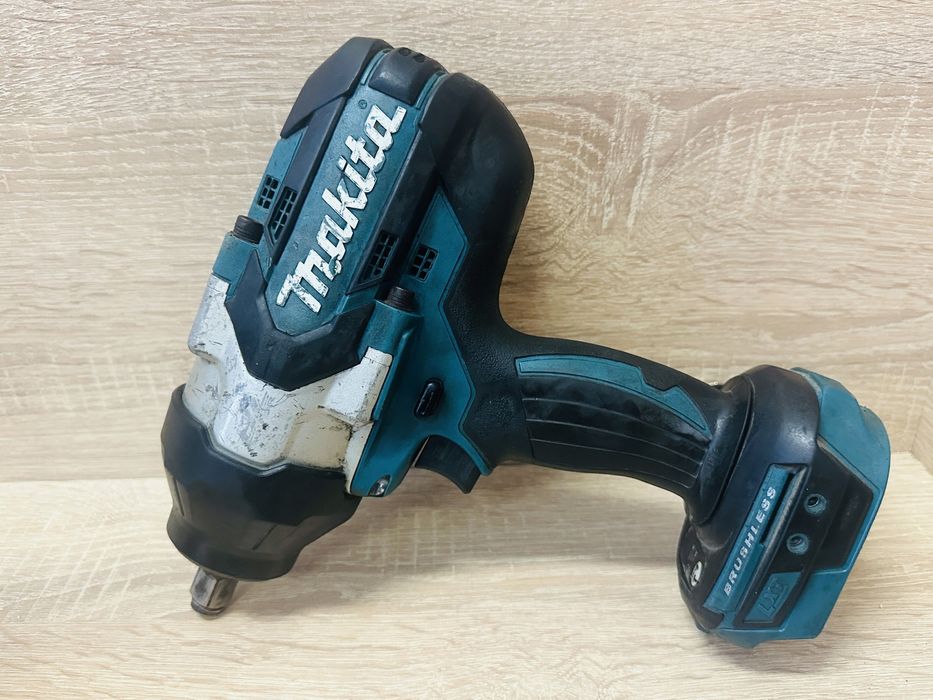 Klucz udarowy makita dtw1002