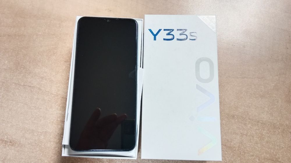 Telefon Vivo Y33s