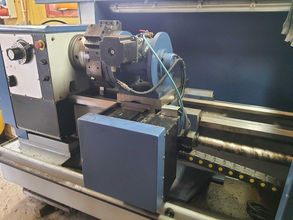 Sprzedam tokarkę CNC