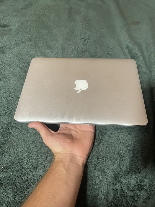 MacBook Pro 13 8/256