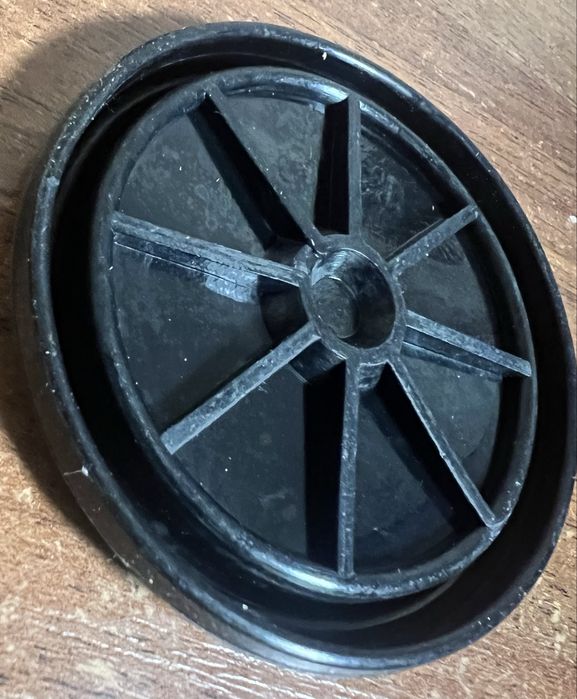 Клапан вентиляціі картерних газів