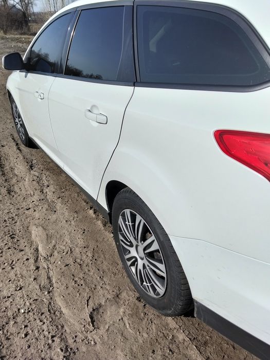 Продам Форд фокус 3