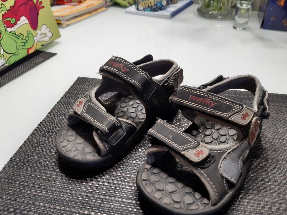 Sandałki Walky r.26 fajny stan!!!