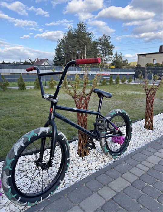 Bmx na ramie cult