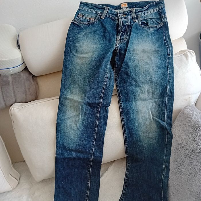 Spodnie Hugo Boss W31 L32  granatowe